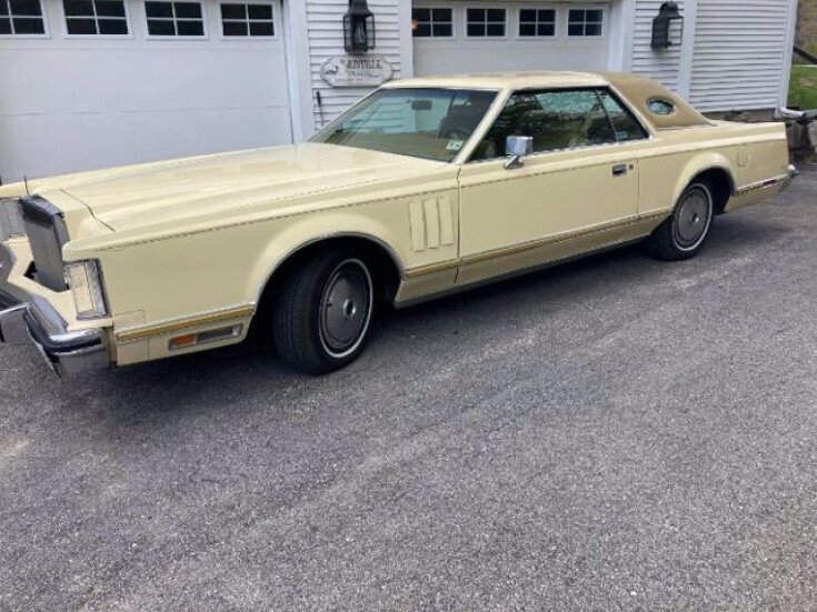 Thumbnail Photo undefined for 1977 Lincoln Continental Mark V